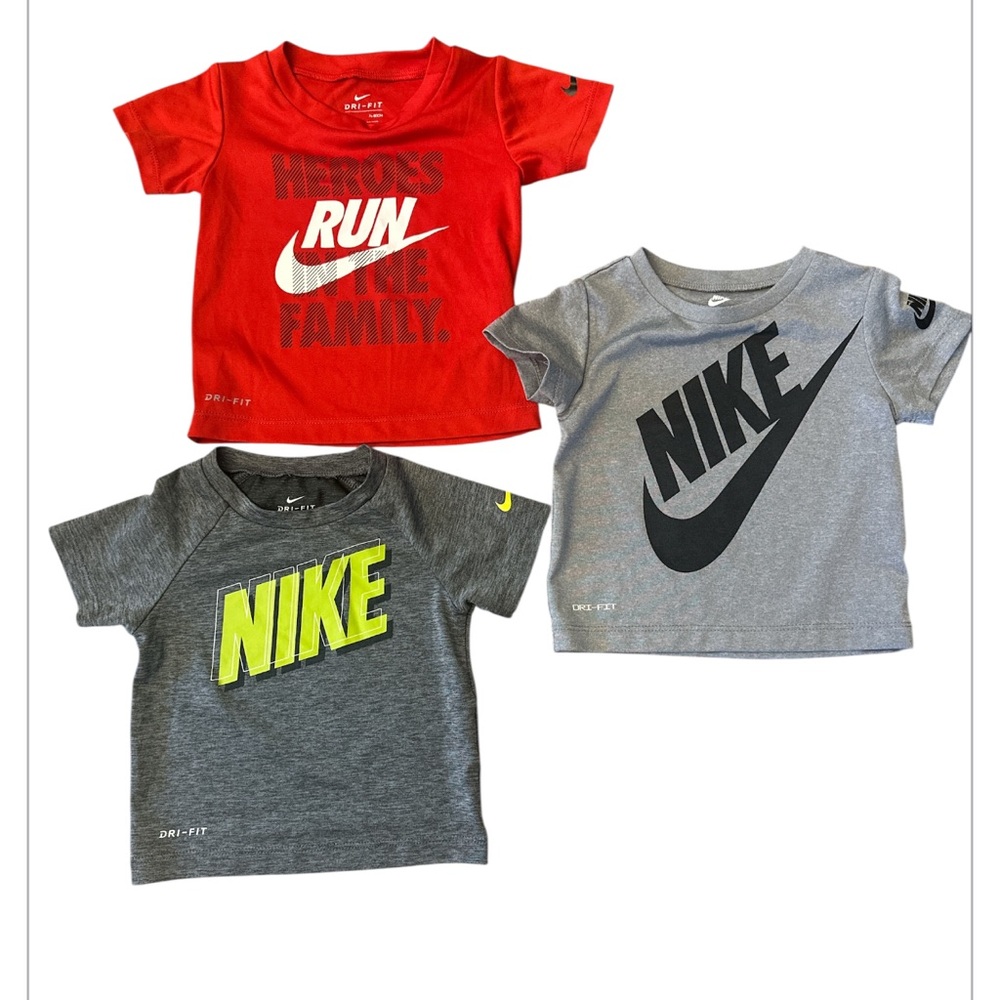 NIKE tee bundle